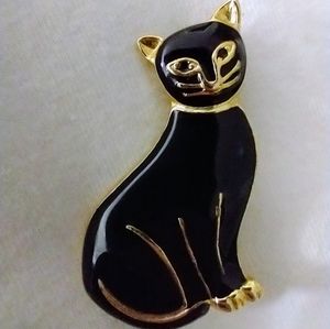 Perfect Halloween Pin Black cat enamel pin vintage gold brooch
